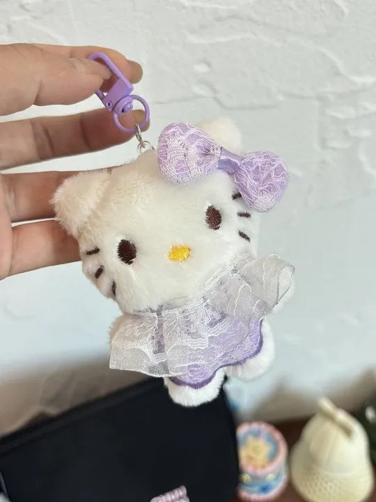 G-1076 Hello Kitty and Friends Plush Keychain {Multicolor]