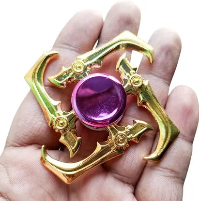 10373 {1 Pcs} Random Design Gold Finger Hand Spinner Fidget Spinner Toys for Kids (Gold}