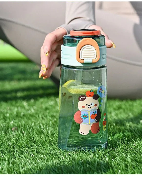 50562  Leakproof Cartoon  Water Bottle BPA-free with flip-lock lid and easy carrying handle, perfect for school, travel 550ML {Random Design}