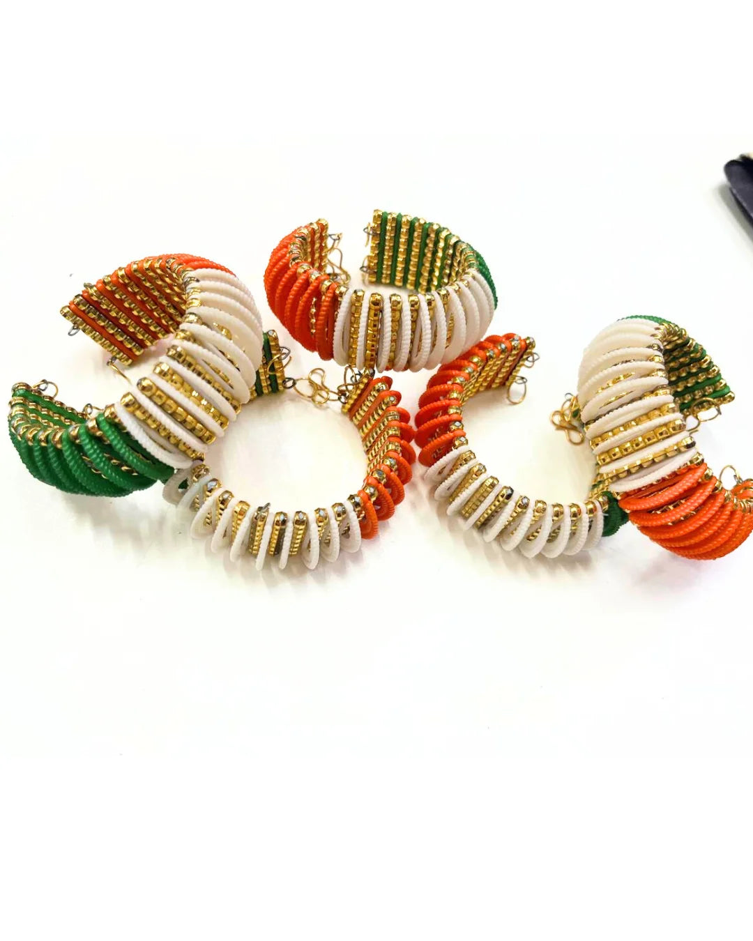 10238 Crystal Metal Stratchable Tiranga Tricolor Bracelet Adjustable
