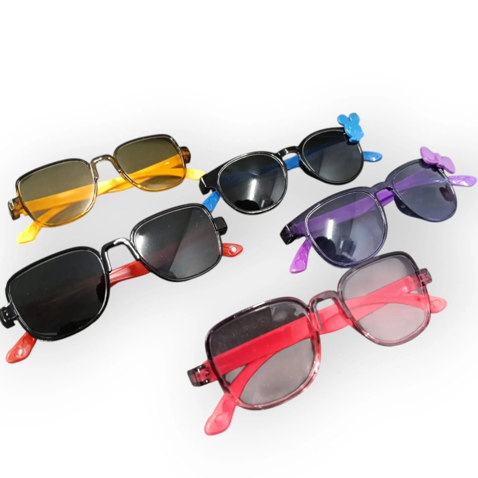 20153 Sunglasses for Girls and Boys {Random Color}