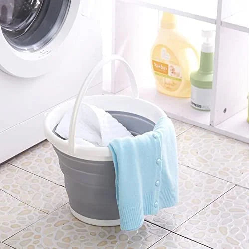 7037 Silicone Folding Bucket Size 8 inches *10 inches * Capacity 5 liters