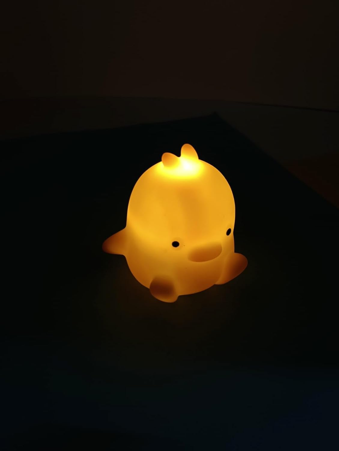 KT-C151 Cute Duck Night Light Nursery Nightlight Lamp Battery Operated Squishy Silicone Bedside Lamp with Tap Control, Fastival Gift