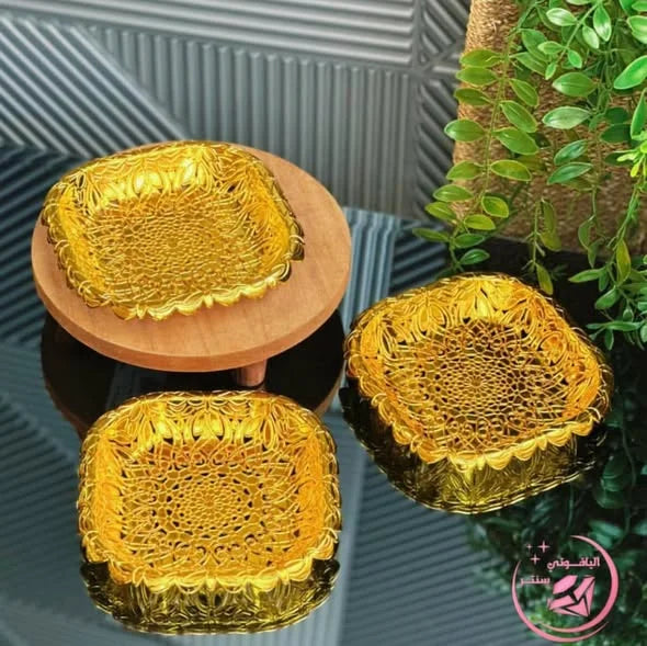20008 Plastic Decorative Golden Thali {Pack of 3}