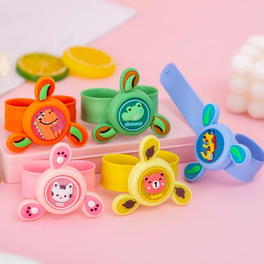 R002 Fidget Spinner Wrist Band for Kids with LED Light Up Silicone Strap