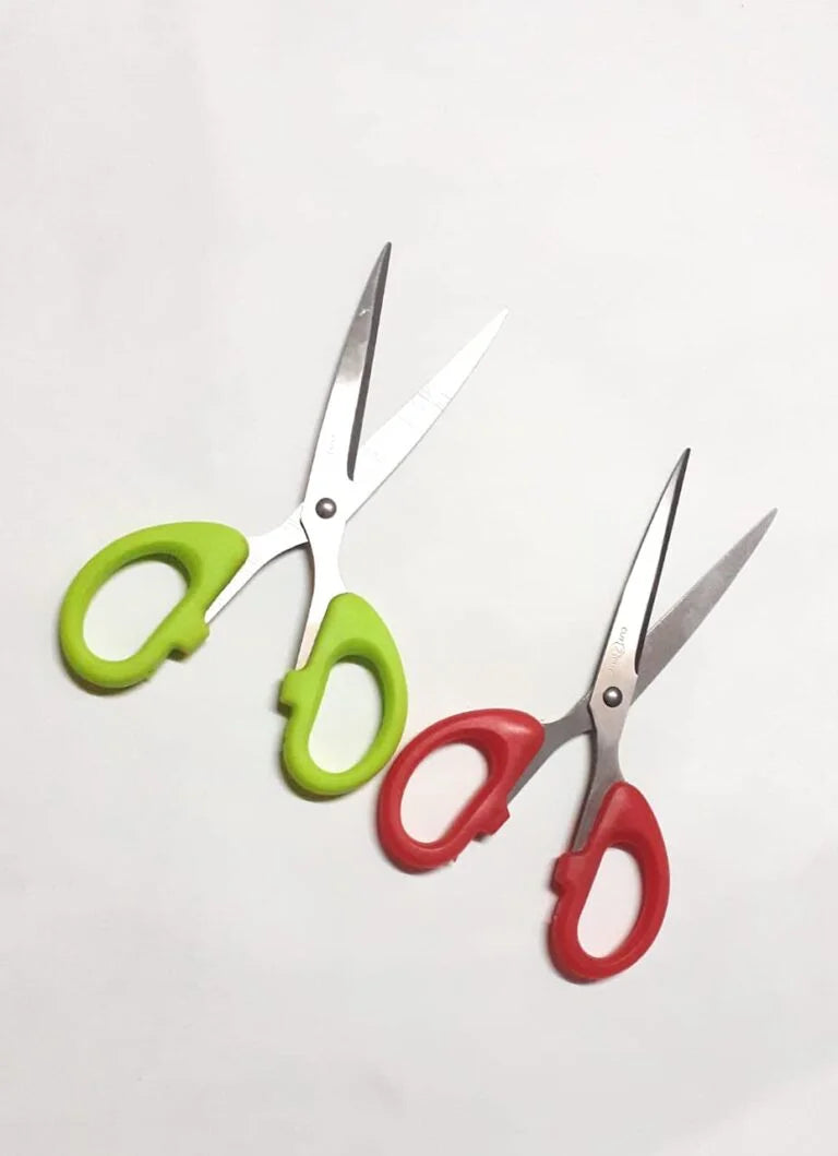 401SC – (12 pcs) Scissor 4.5 “/ 110mm