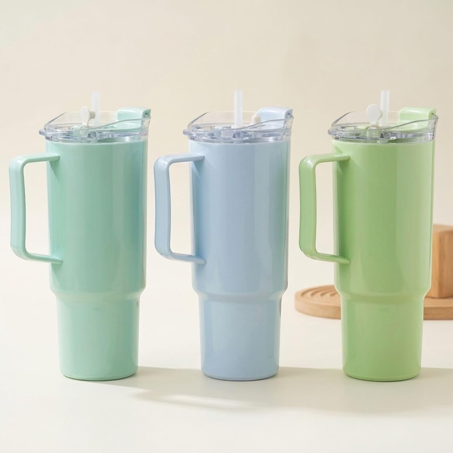 20867 1800ml Large Capacity Plastic Tumbler with Handle & Straw, BPA-Free Reusable Water Sipper Cup with Flip Lid, Spill-Resistant Travel Mug for Gym, Office {Multicolor}