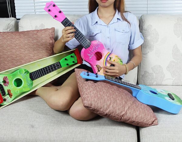 890-C21 Cartoon Guitar