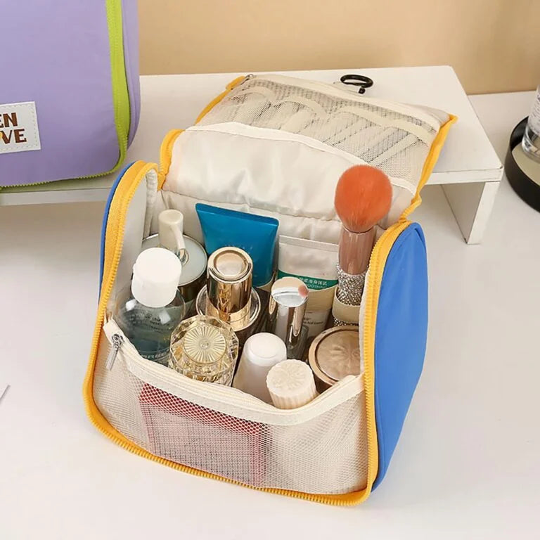 10773 Hanging Toiletry Bag for Women Multicolor