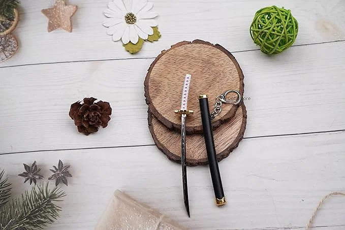 GB6675 Mini Katana Sword Anime Ninja Knife Toys Model Key Chain Key Chain {Random Design}