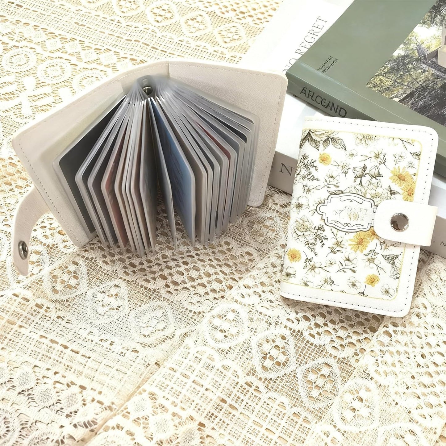 20202 Card Holder Wallet for Women, Floral Oil Painting Style Card Wallets, PVC Waterproof Slim Random Design