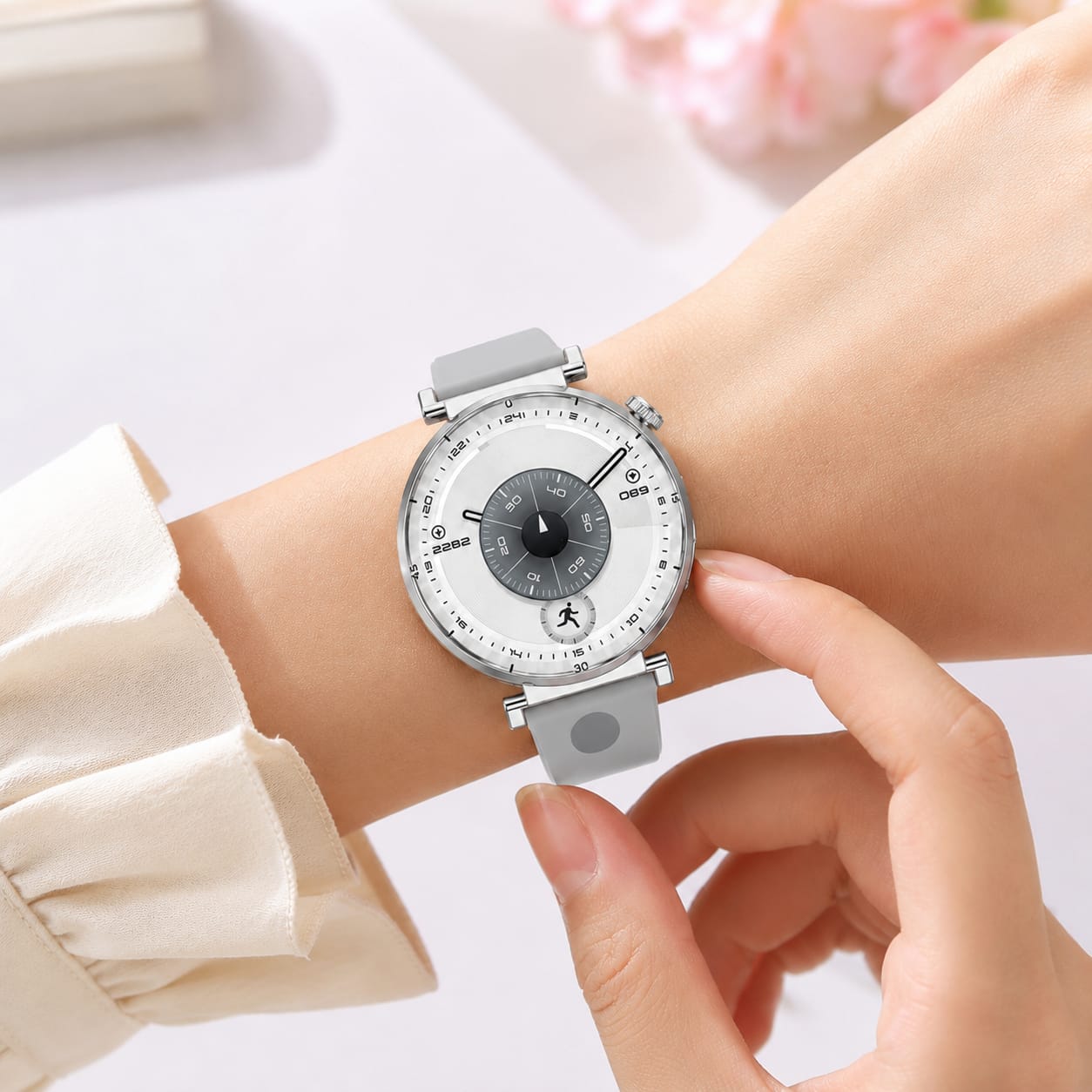 21047  GTS 6 Stylish Smart Watch with Soft Silicone Strap – Elegant Round Dial