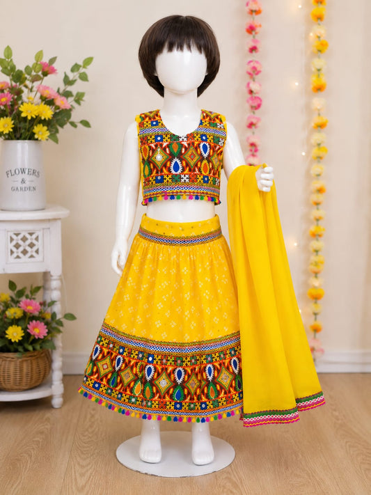 21063 (0-3 Years) Kids Traditional Embroidered Chaniya Choli Set with Dupatta
