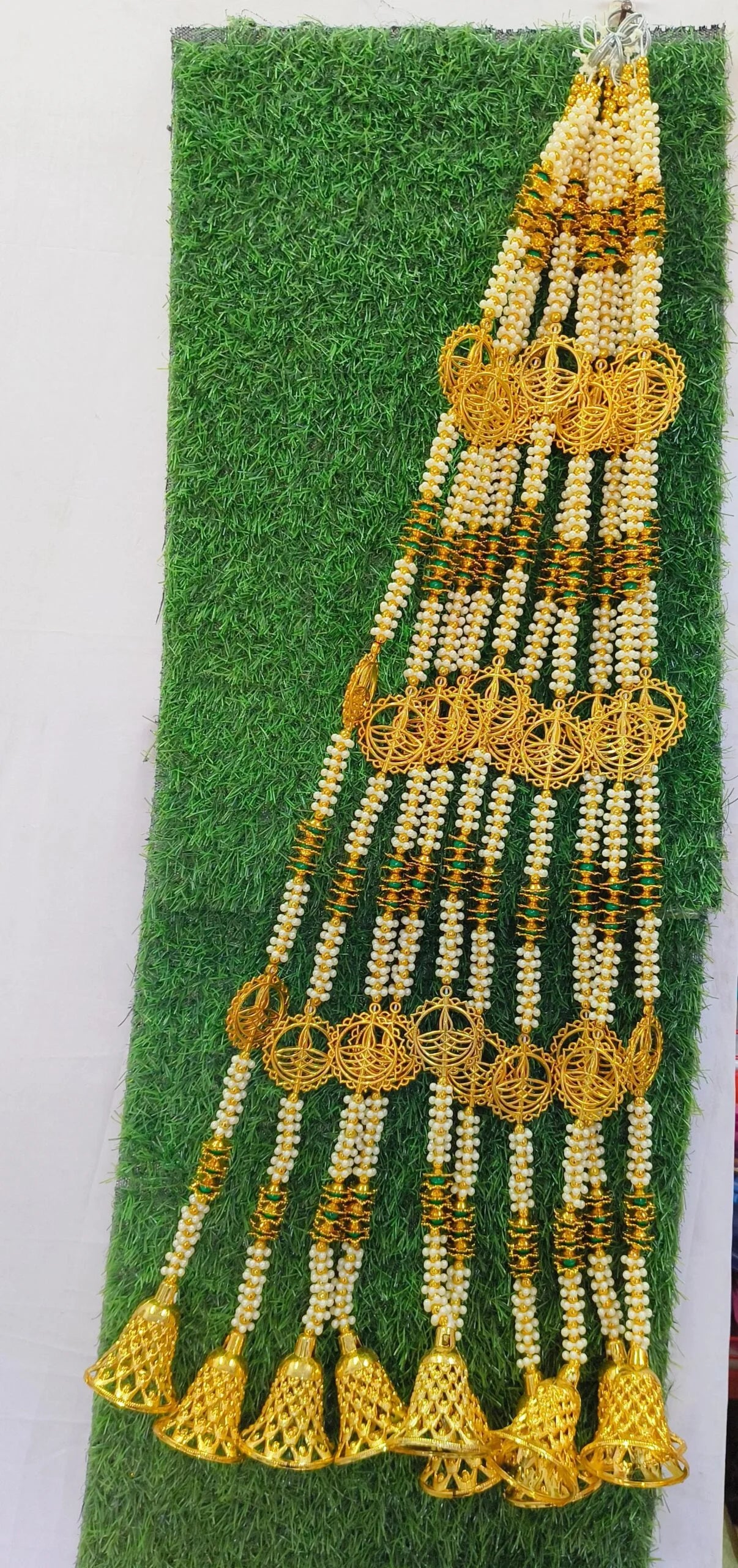 6086 (10 pcs) Moti Dual polished latkan 3 ft each