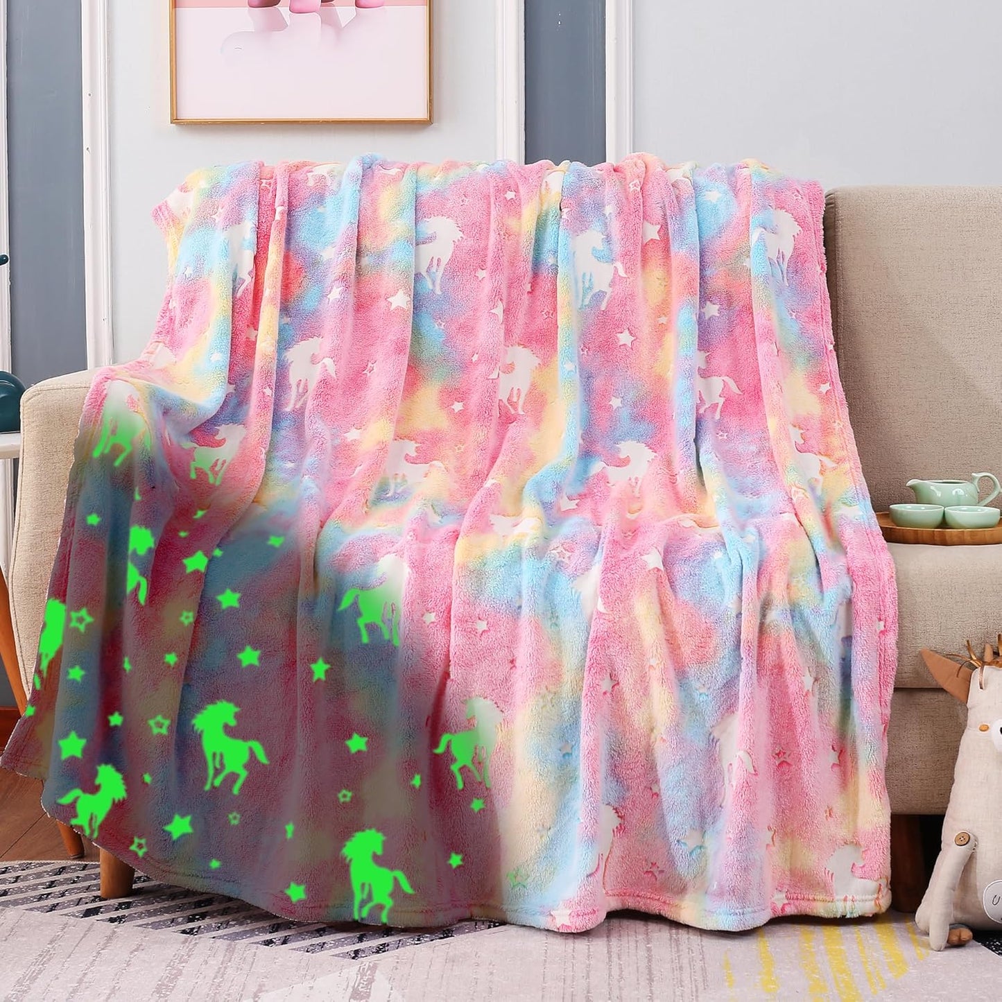 20196 Glow in The Dark Blanket - Random Design Throw Blanket Birthday Gift {Multicolor}