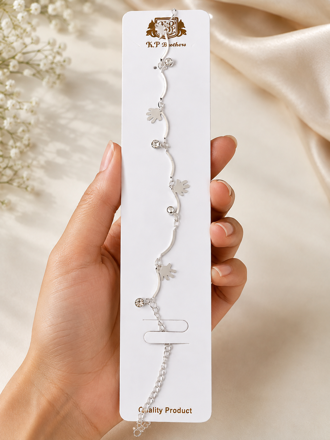 21172 Elegant Silver Flower Charm Bracelet for Women & Girls – Stylish Adjustable Fashion Jewellery Bracelet