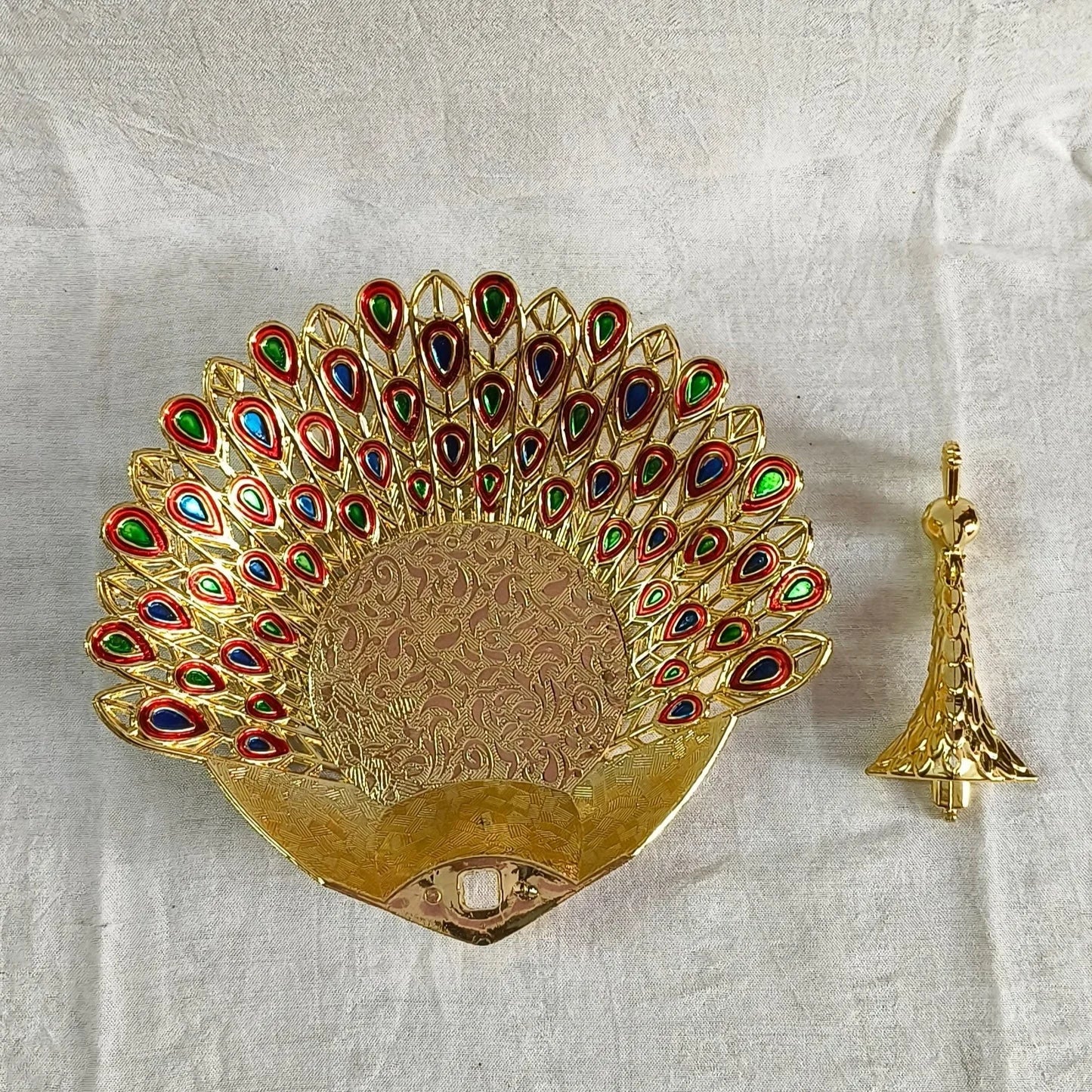 10125 Decorative Peacock Size=9 Cm