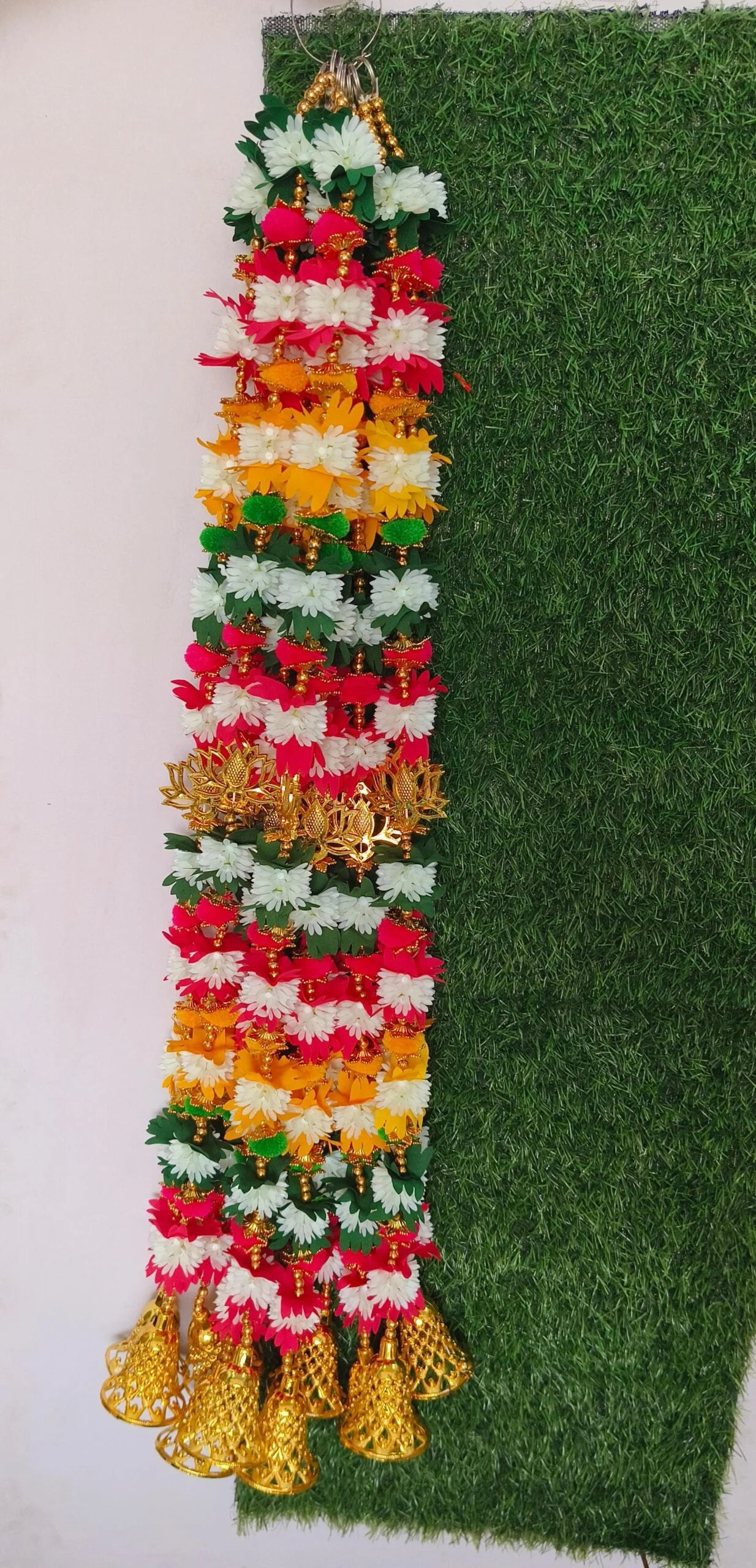 6032 ( 10 pcs ) Mogra Swastik Hanging Latkan 3 ft .