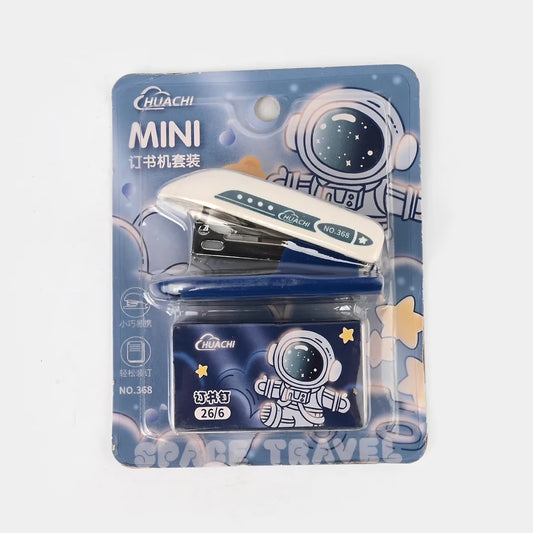 368 Small Portable Stapler with 400 Standard 26/6 Staples, 3 Pack Mini Cute Manual Table Stapler, 2-20 Sheet Capacity for Schools Workplaces Families {Multicolor}