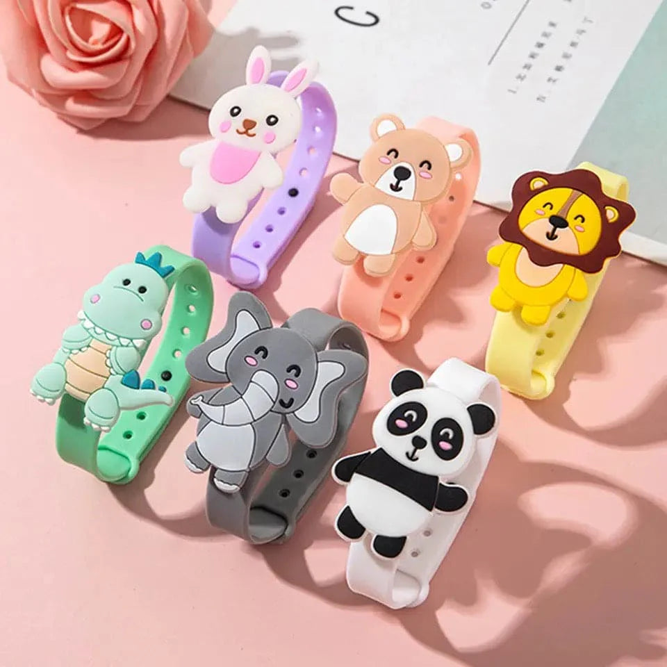 20189 Bracelet hand band Child cartoon Panda Elephant Lion (Random Animals)