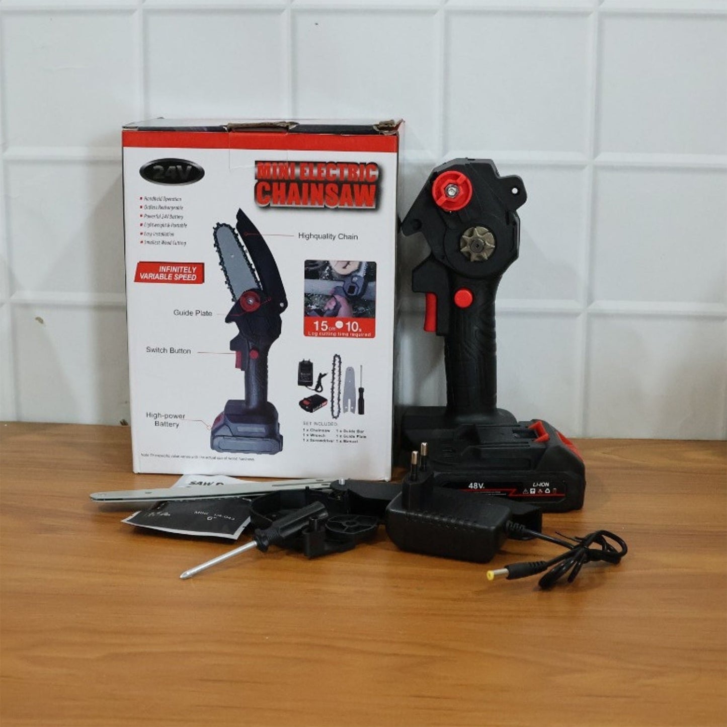 20830   48V Mini Cordless Chain Saws Battery Power Electric Heavy Duty Battery Hand Saw 6inch