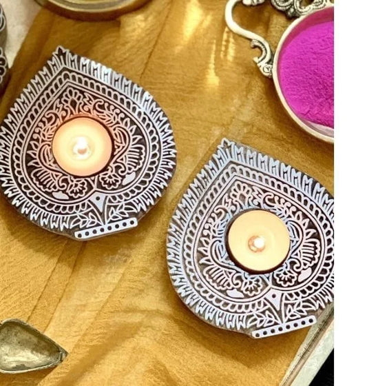 20427 Wooden Hand Carved Tea Light Home Decorative Item Tea Light Candle