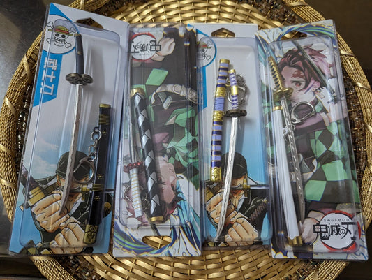 GB6675 Mini Katana Sword Anime Ninja Knife Toys Model Key Chain Key Chain {Random Design}