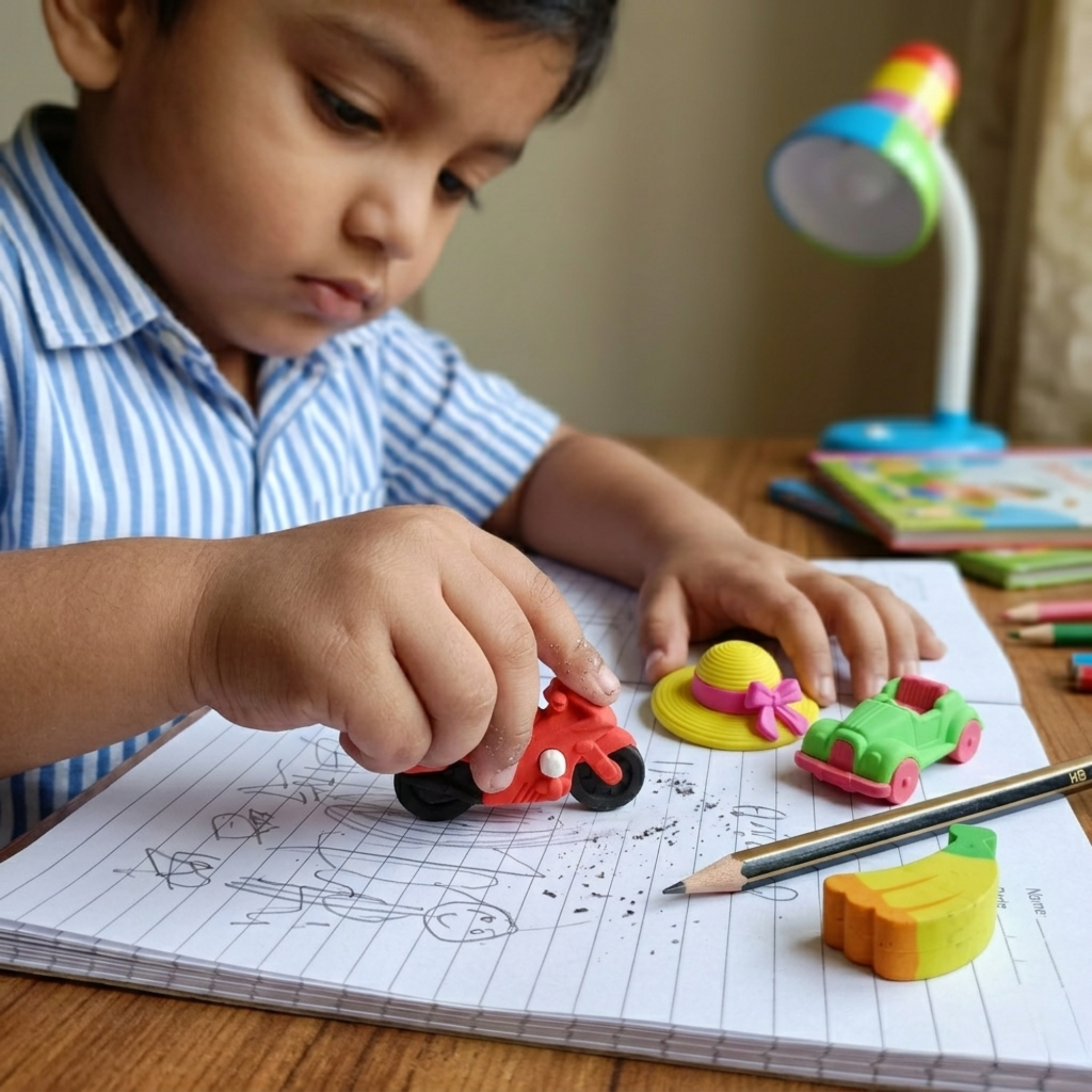 10722   3D Erasers for Kids Random Design