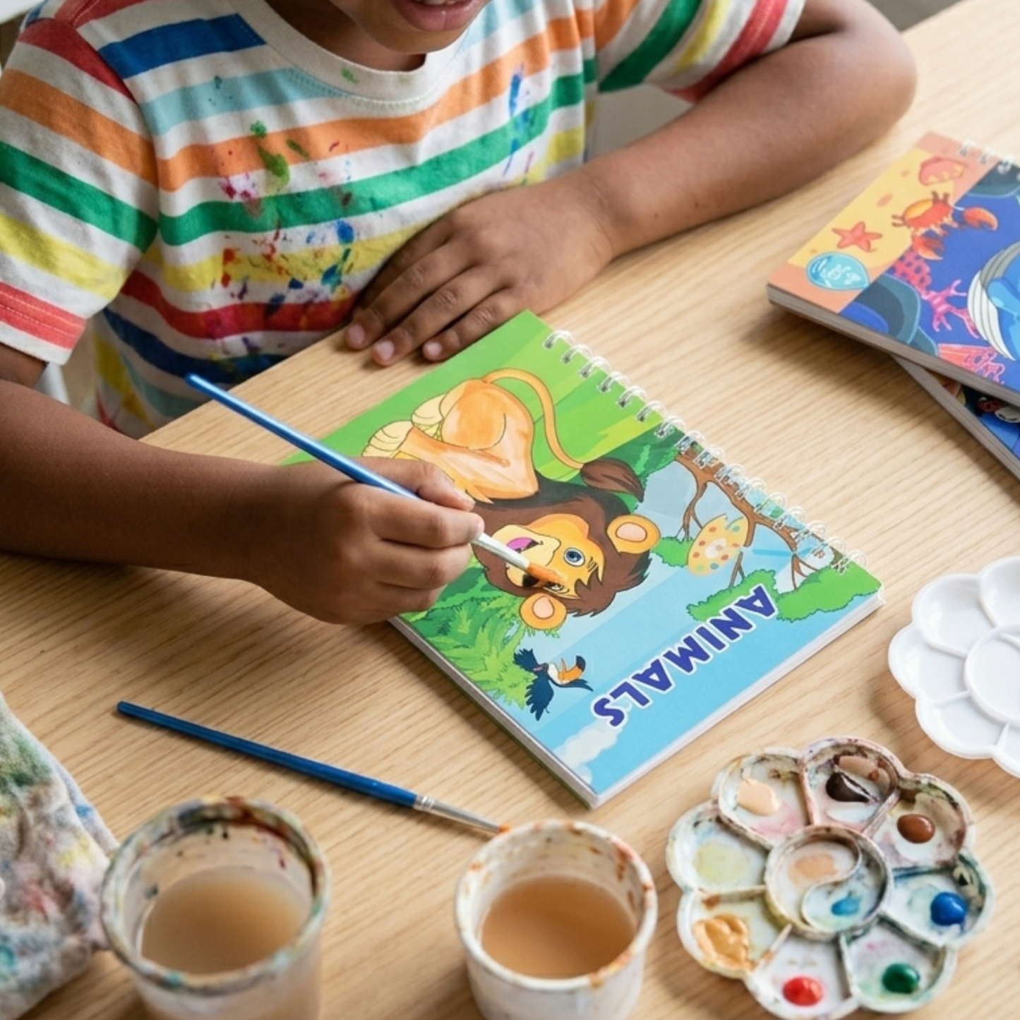 20574   ( 4 Pcs) Cartoon Coloring Books 2 Brush 1 Colouring Plat