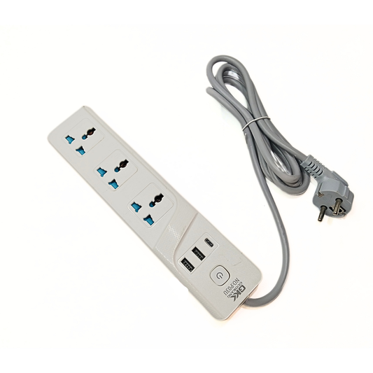 10427 GKK Multi Extension Socket 250V {3 plug}