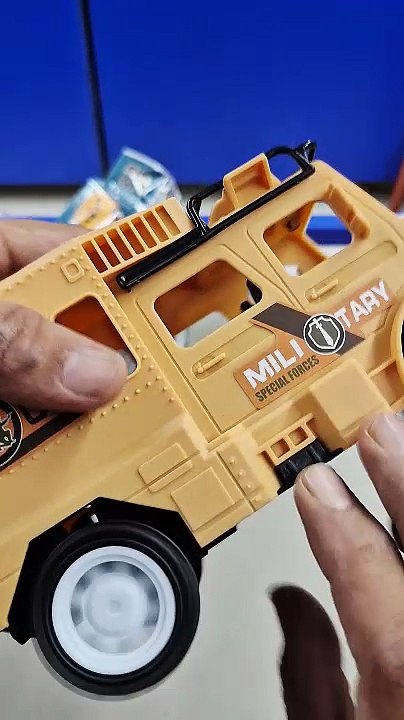 MD3096 Transport Truck Toy for Ki-ds | Pull-Back Friction Powered Army Jeep {Multicolor}