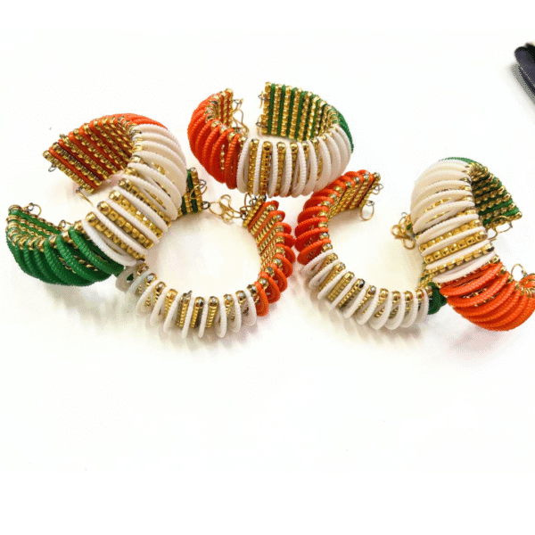 10238 Crystal Metal Stratchable Tiranga Tricolor Bracelet Adjustable