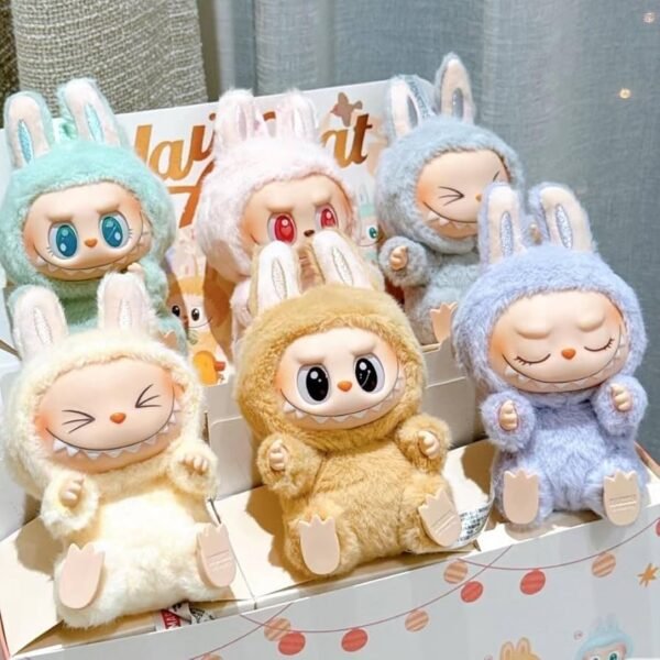 197572 Cute Labubu Sitting Bunny Plush Toy – Fluffy Character Doll for Bags, Gifting & Display Key Chain