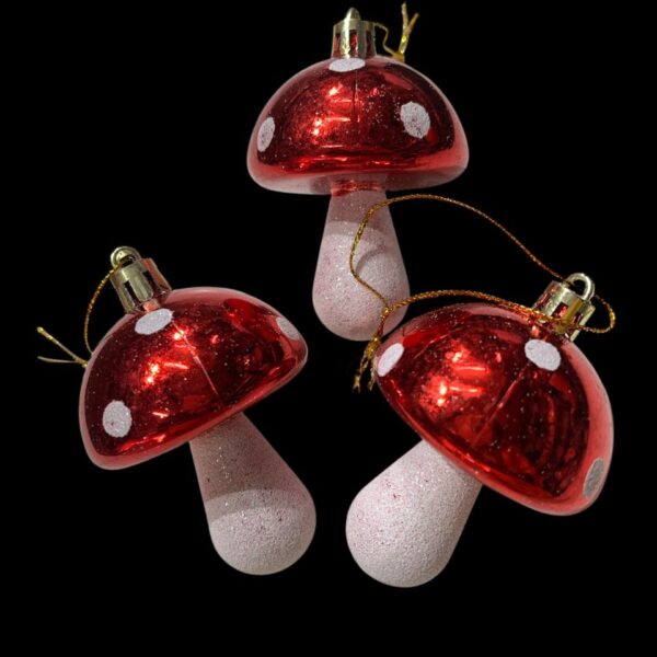 PST-7817 Creations Mushroom Christmas Ornament Set of 3 Pieces, Shatterproof Holiday Décor for Christmas Trees, Red and White