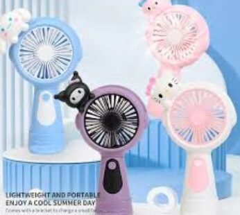 10813 Beautiful mini fan, perfect for summer! It’s compact and easy to carry (Multi Color)